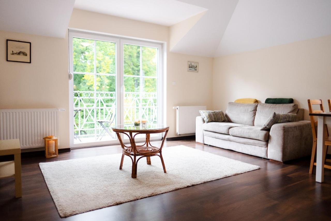 Nienovo - Apartament Kornik Niedaleko Jeziora I Widok Na Arboretum Екстер'єр фото